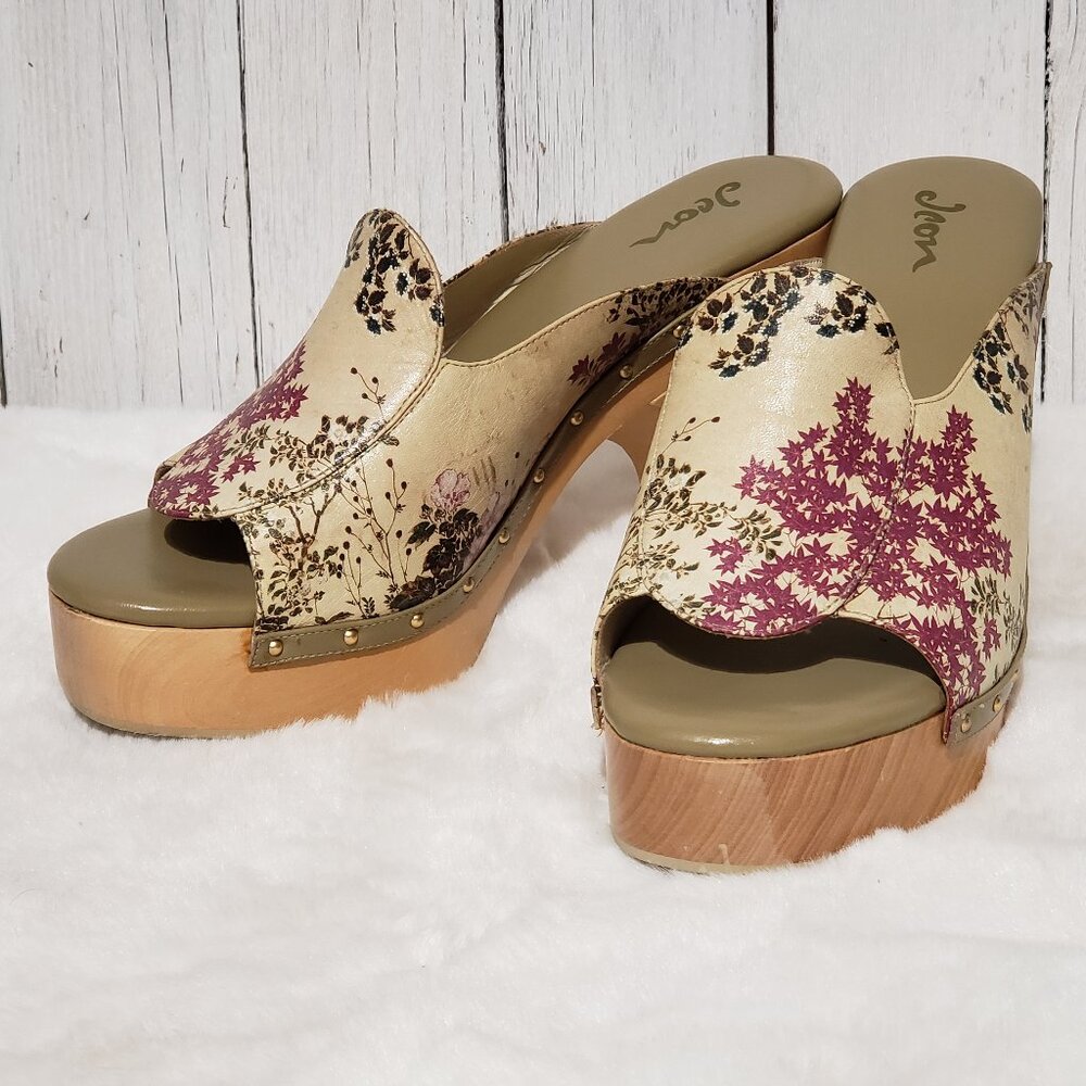 Jeon Art to Wear 9M Leather Heels Clogs Mules Italy Wood Floral Boho Indie Retro